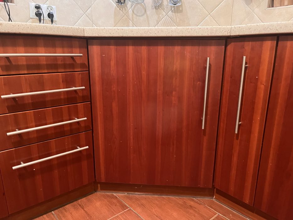 Kuchnia ,zlew ,plyta elektryczna siemens ,pochlaniacz