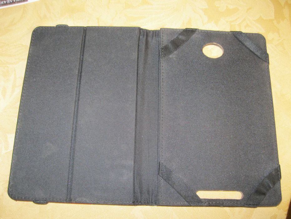 Планшет ,,ASUS MEMO Pad HD7"