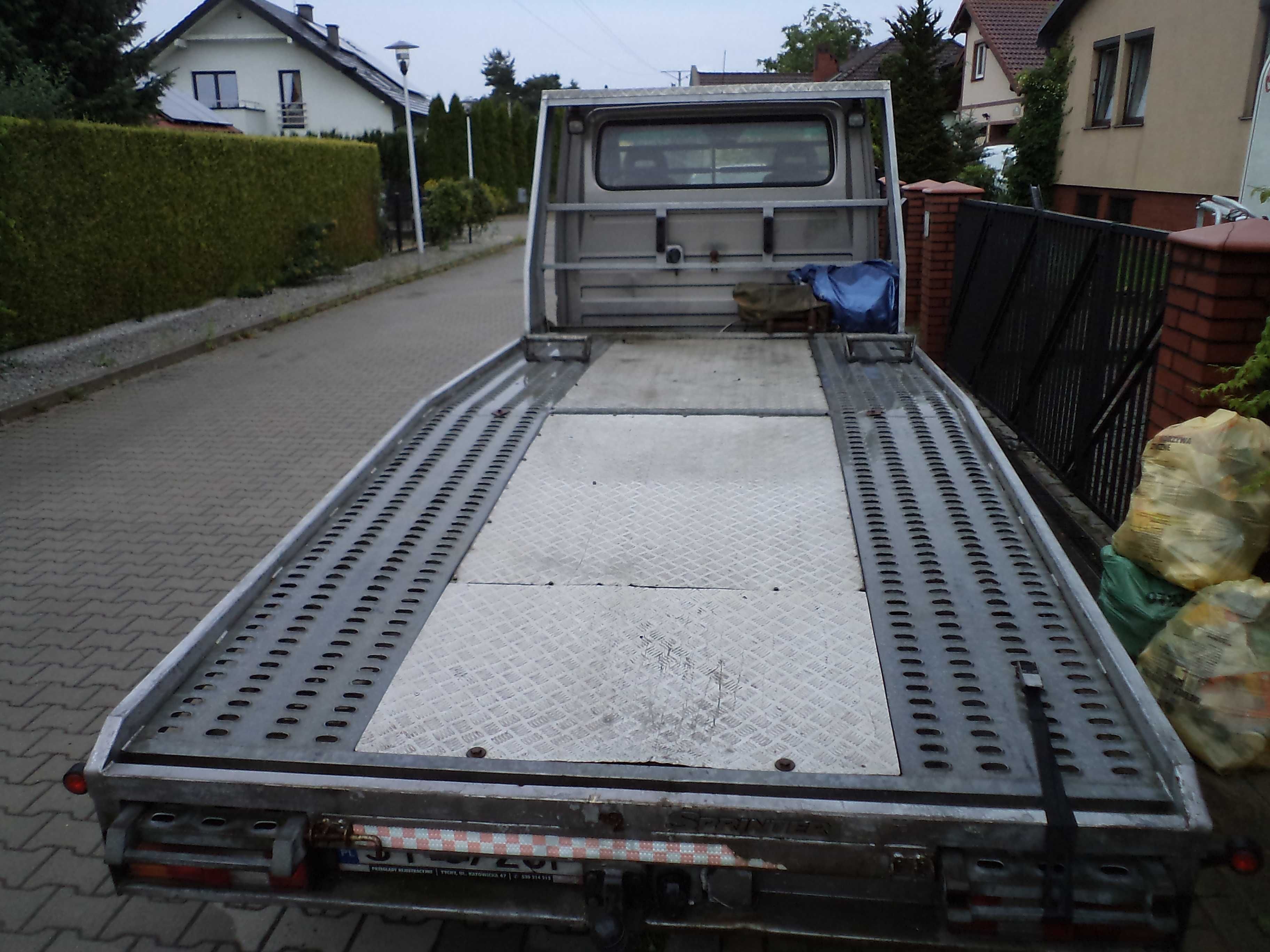 ZAREZERWOWANY Mercedes Sprinter Laweta 2.2 CDI 2004 R