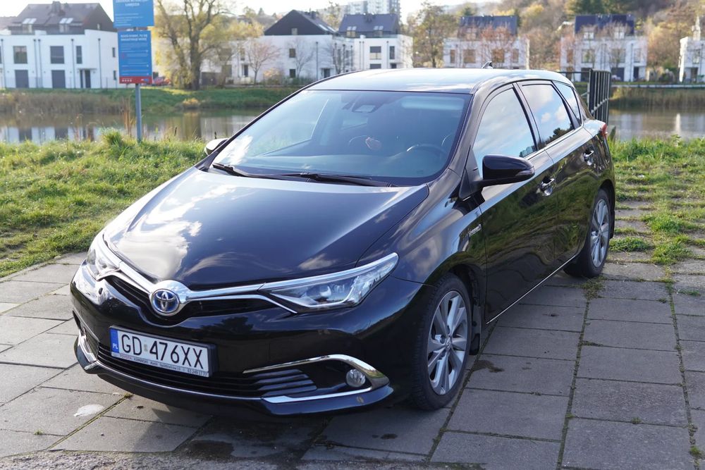 Toyota Auris Toyota Auris Hybrid 1.8 Prestige | Bezwypadkowy | ASO | Relax | FVAT