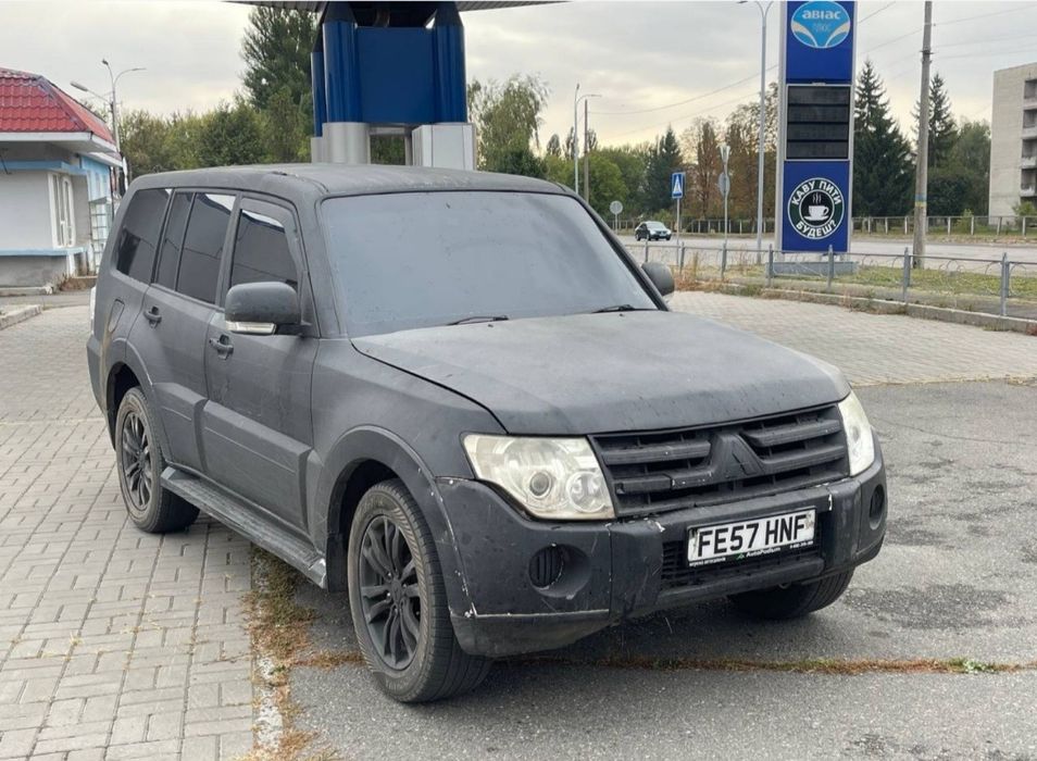 Разборка mitsubishi pajero Wagon 3,4