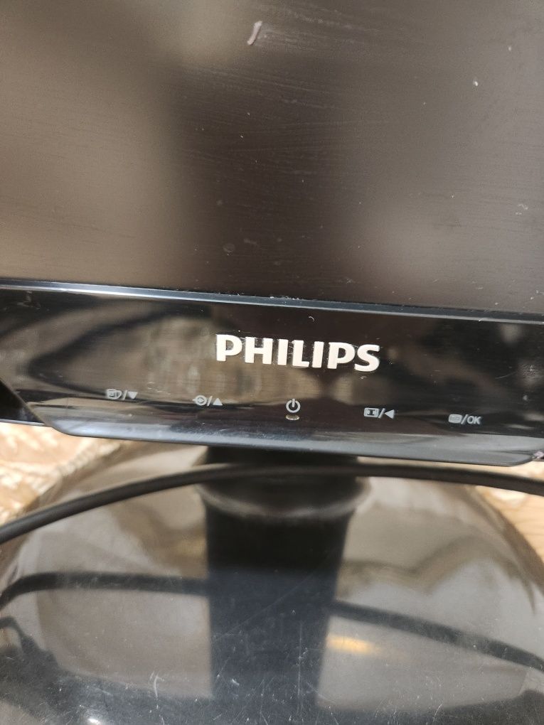 Монітор Philips до комп'ютера 47 см
