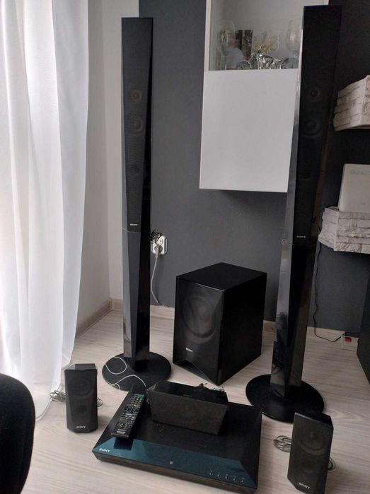 Sprzedam kino domowe Sony