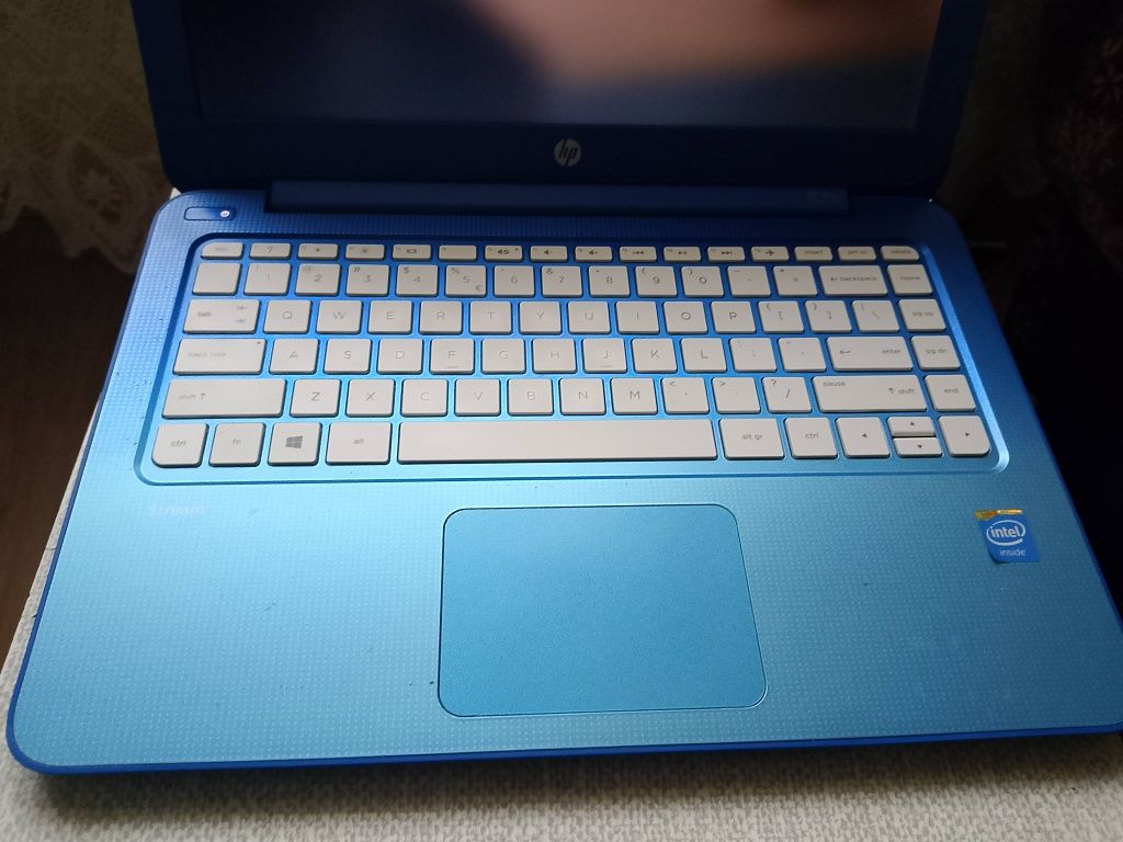 Laptop notebook HP Model:13-c000nw