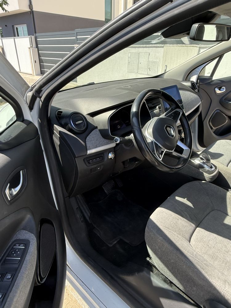 Renault zoe 50 kw baterias proprias