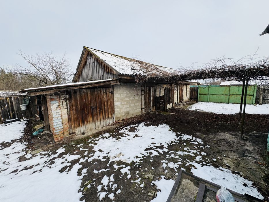 Продам будинок в с. Пархимів (Чернігівська обл.)