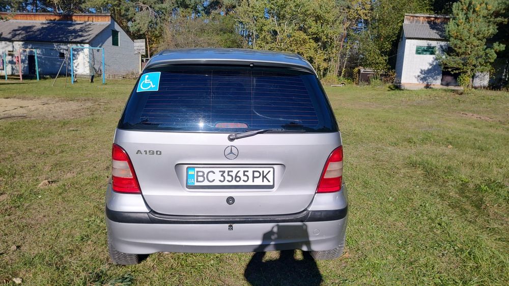 Продам Mercedes-Benz A 190 Elegance