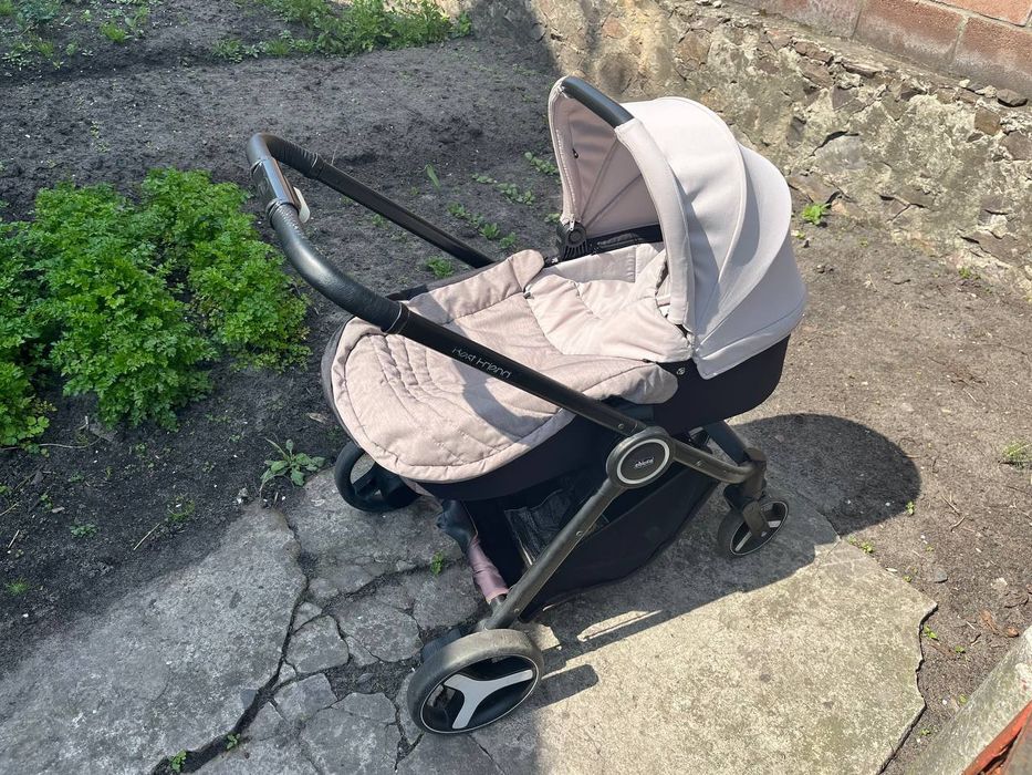 Коляску Best Friend 3 в 1 від Chicco