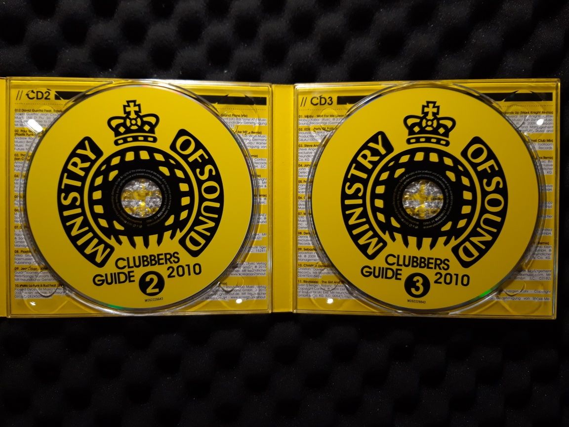 Clubbers Guide 2010 (3xCD, 2010)