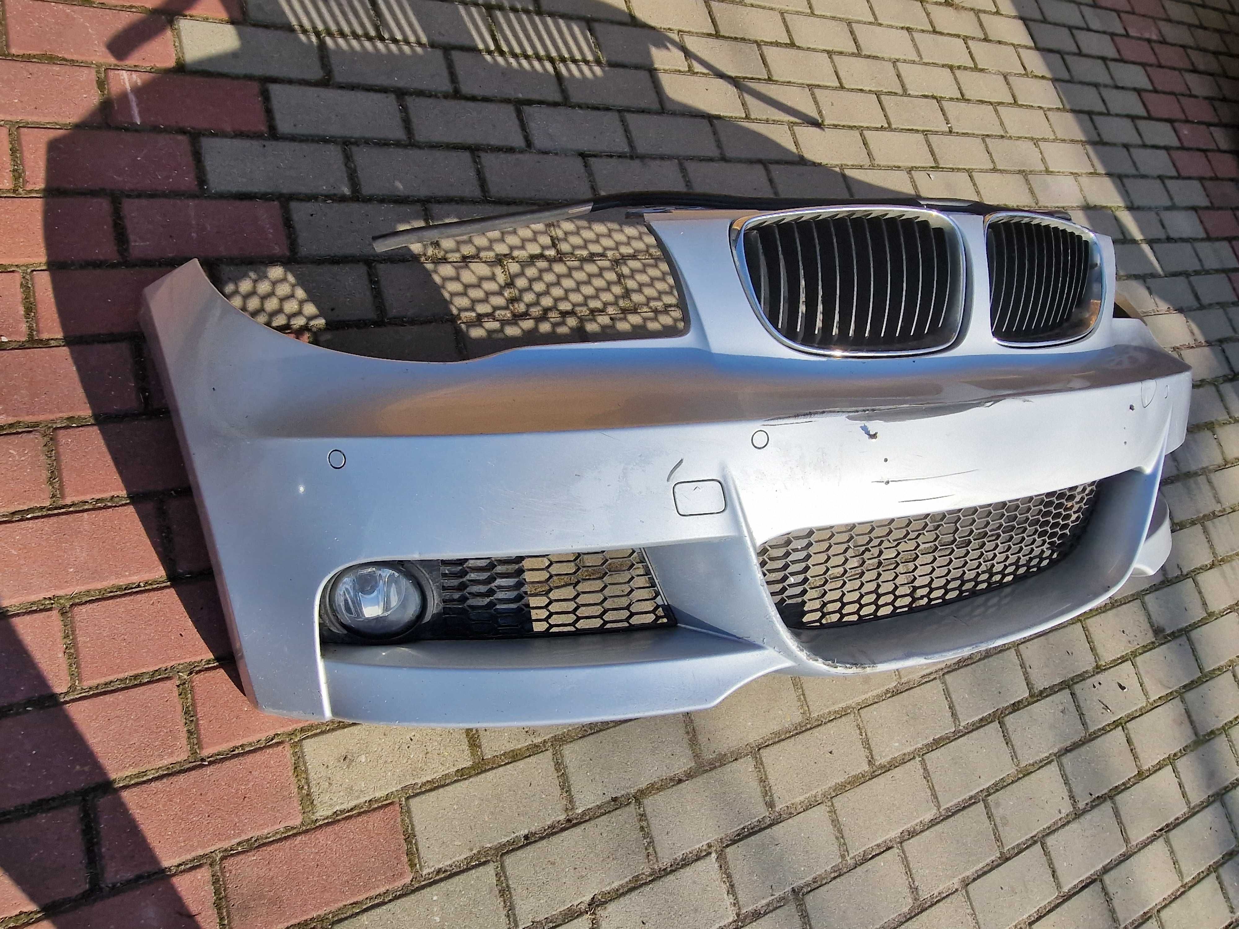 [231] Zderzak przedni BMW E88 M-Pakiet 07r.