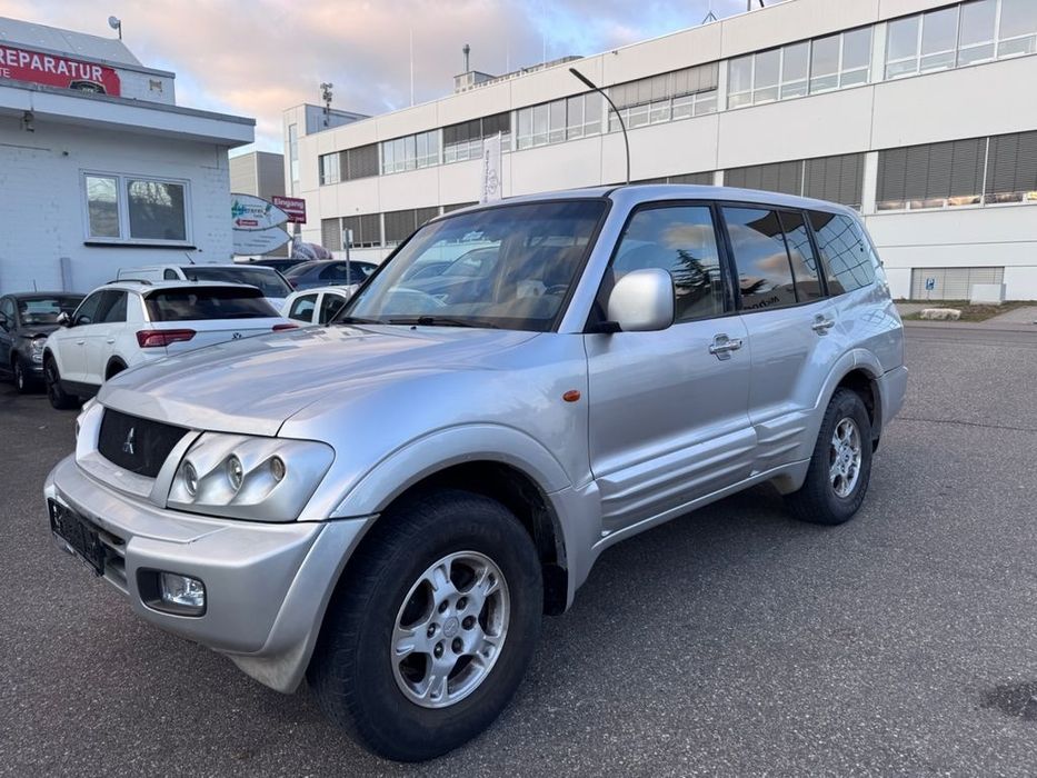 Разборка запчасти двигун Mitsubishi Pajero Wagon 3/4 3,8 3,5 3,2 3.0
