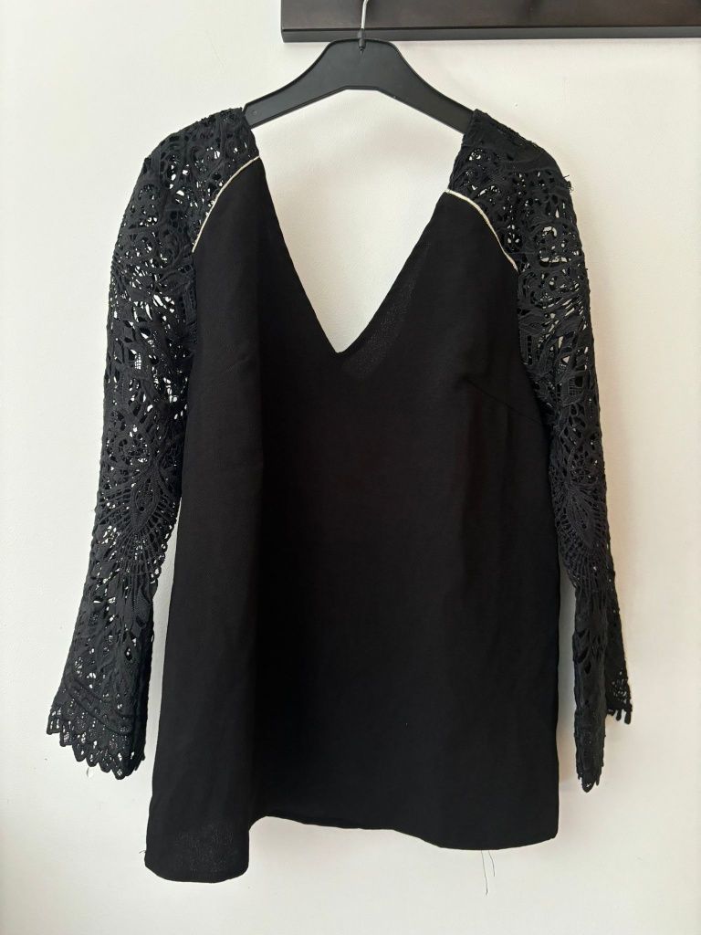 Camisola preta renda