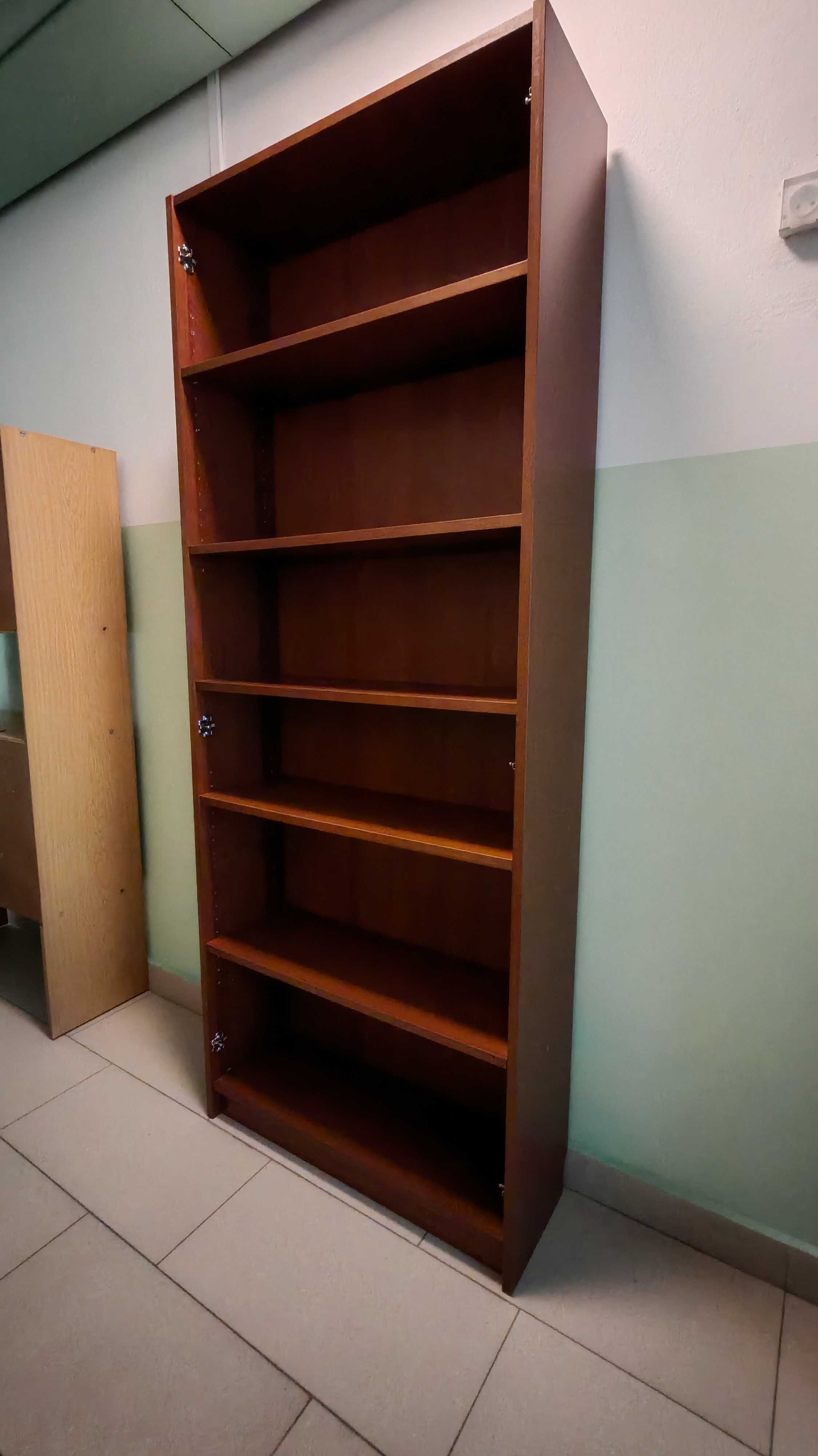 Regały Billy Ikea + drzwiczki Oxberg