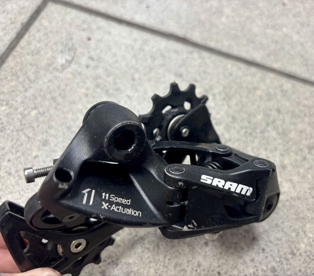 Przerzutka Sram NX Eagle, manetka NX 11s, grupa napędowa.