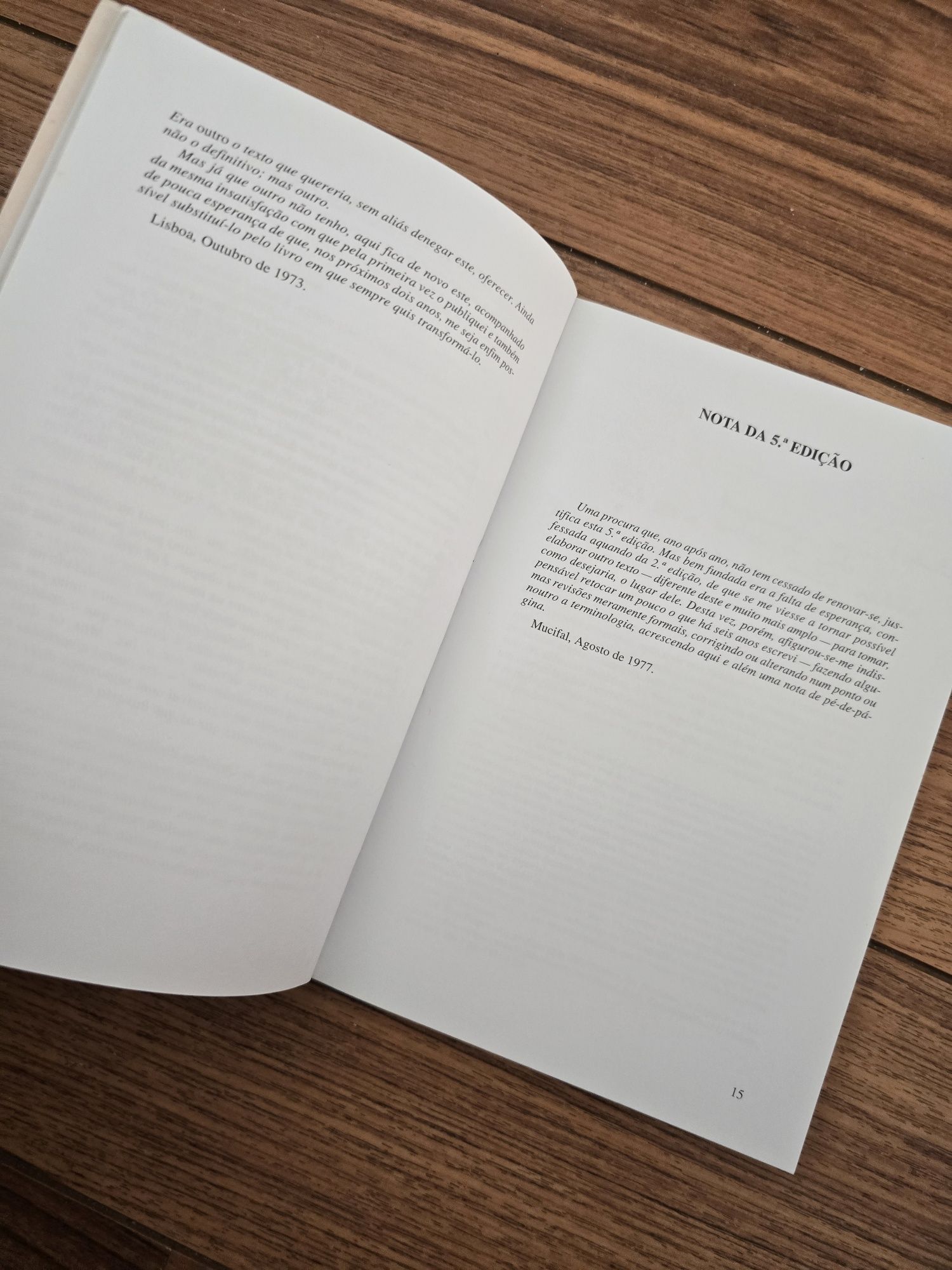 Vendo livro ciências sociais