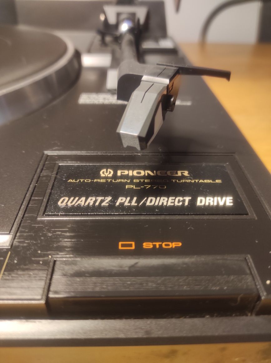 Gira discos Pioneer Pl-770