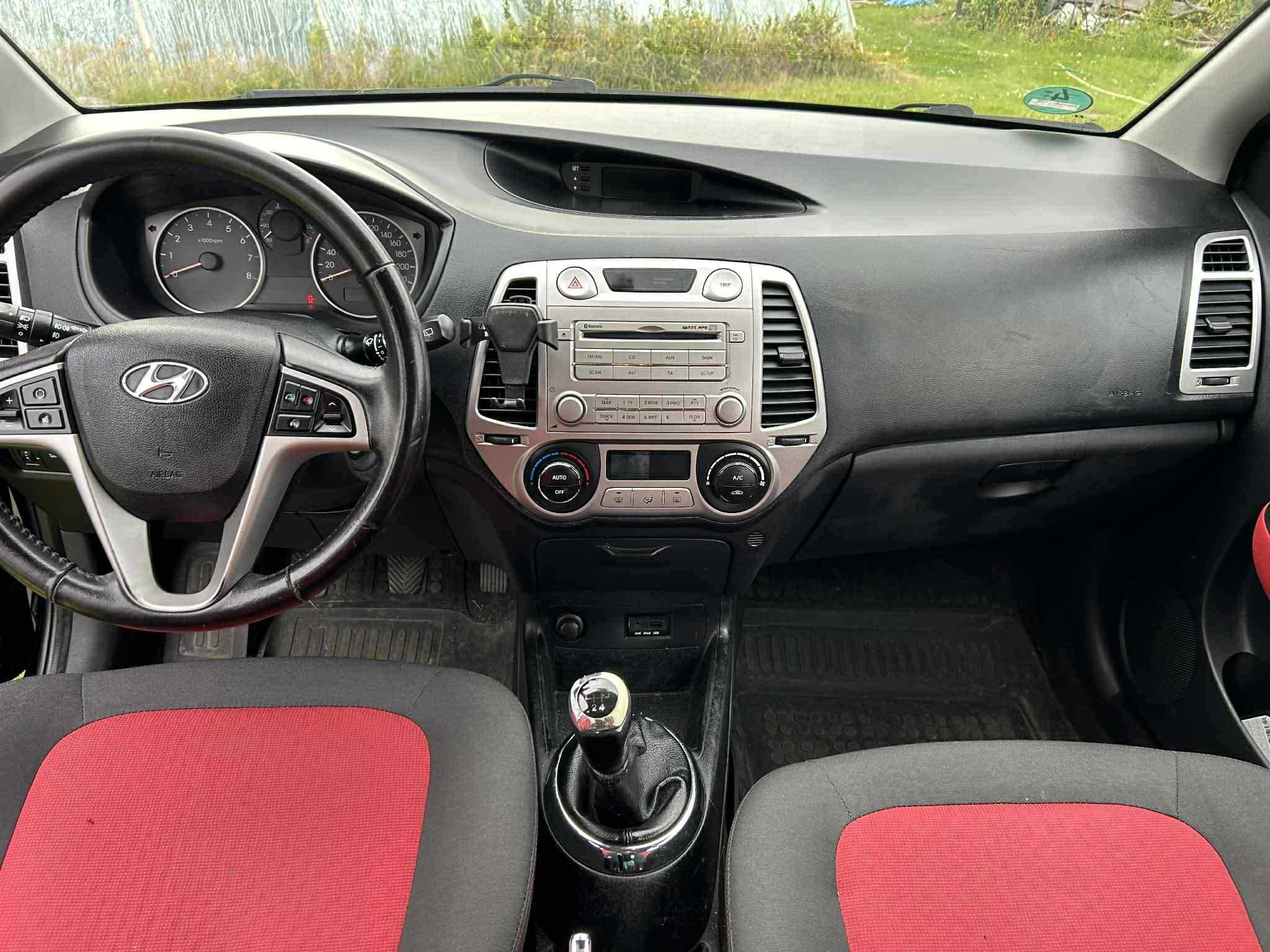 Hyundai I20 1.4 Klima auto, kiero multifun., 4x el. szyby i lusterka