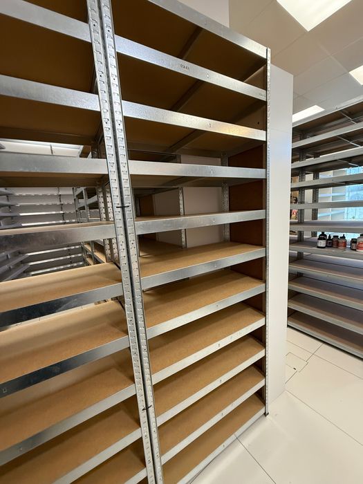 Regał metalowy 180x90x45 Metalkas wciskany ocynk 5 półek używane