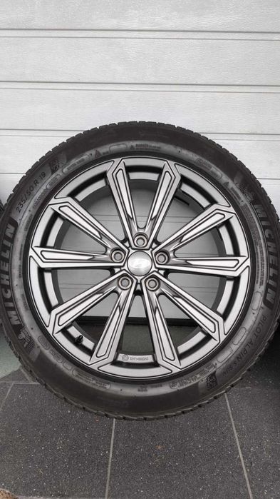 Koła 19" Hyundai Tucson IV Kia opony zima 235/50/19 5x1114,3(OL1982)