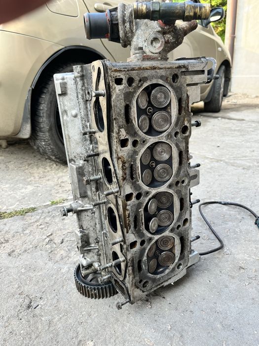 Голова блоку циліндрів двигуна Alfa Romeo AR32301 AR32310 147 156 GTV