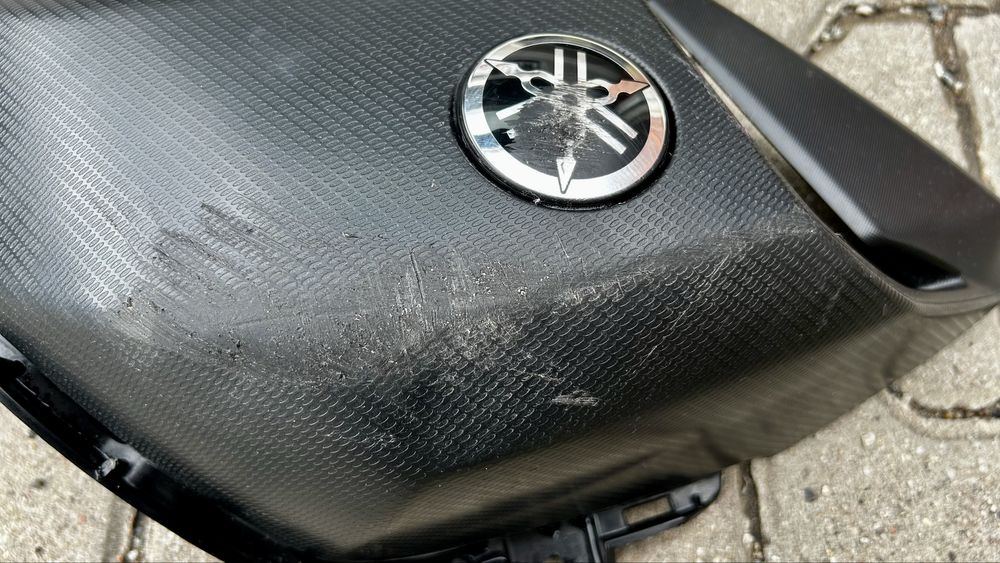 YAMAHA MT07 wlot powietrza owiewka lewy
