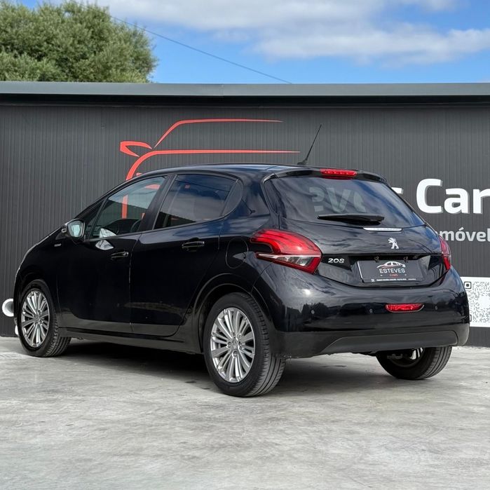 Peugeot 208 1.6 BlueHDi Style