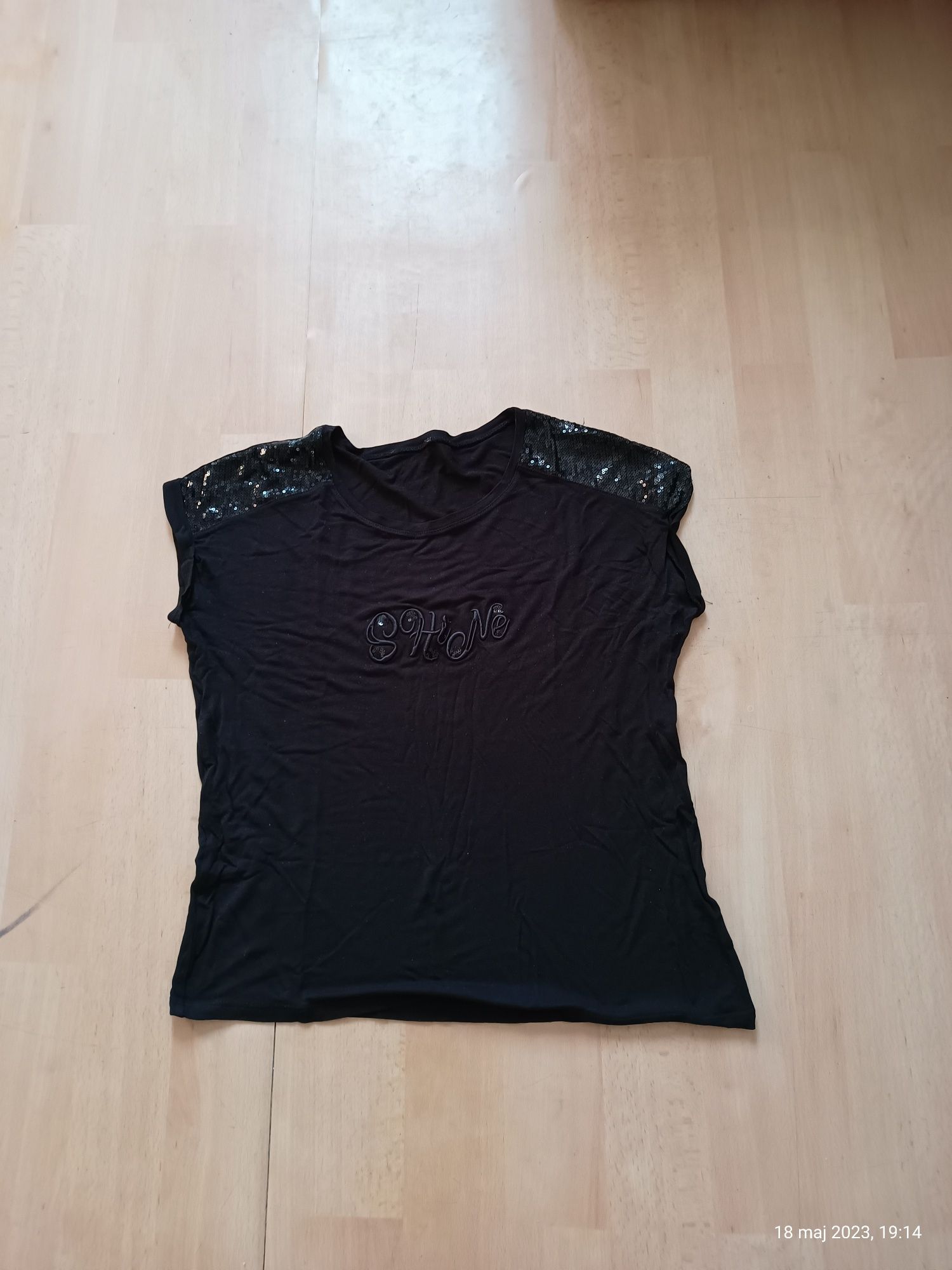 Bluzka bluzeczka T-shirt koszulka damska krótki rękaw cekiny