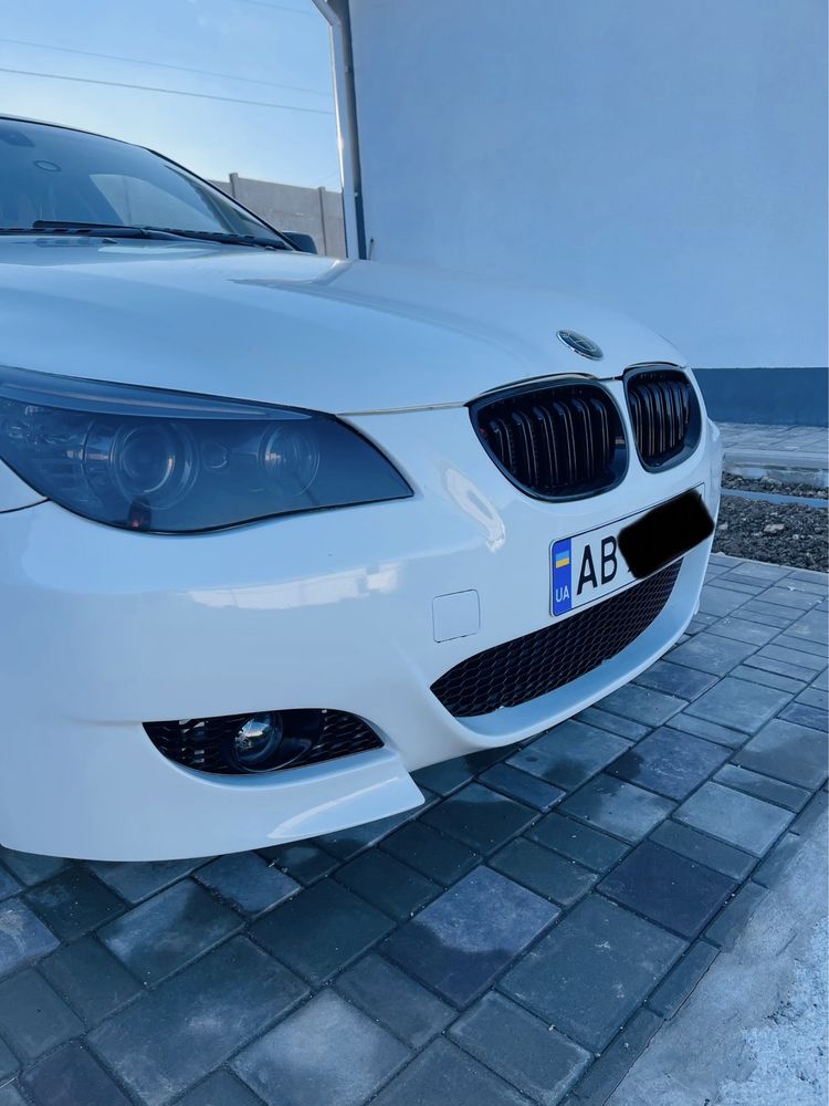 BMW e60 2009год