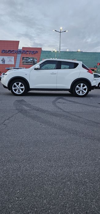 Продам авто Nissan Juke 2013