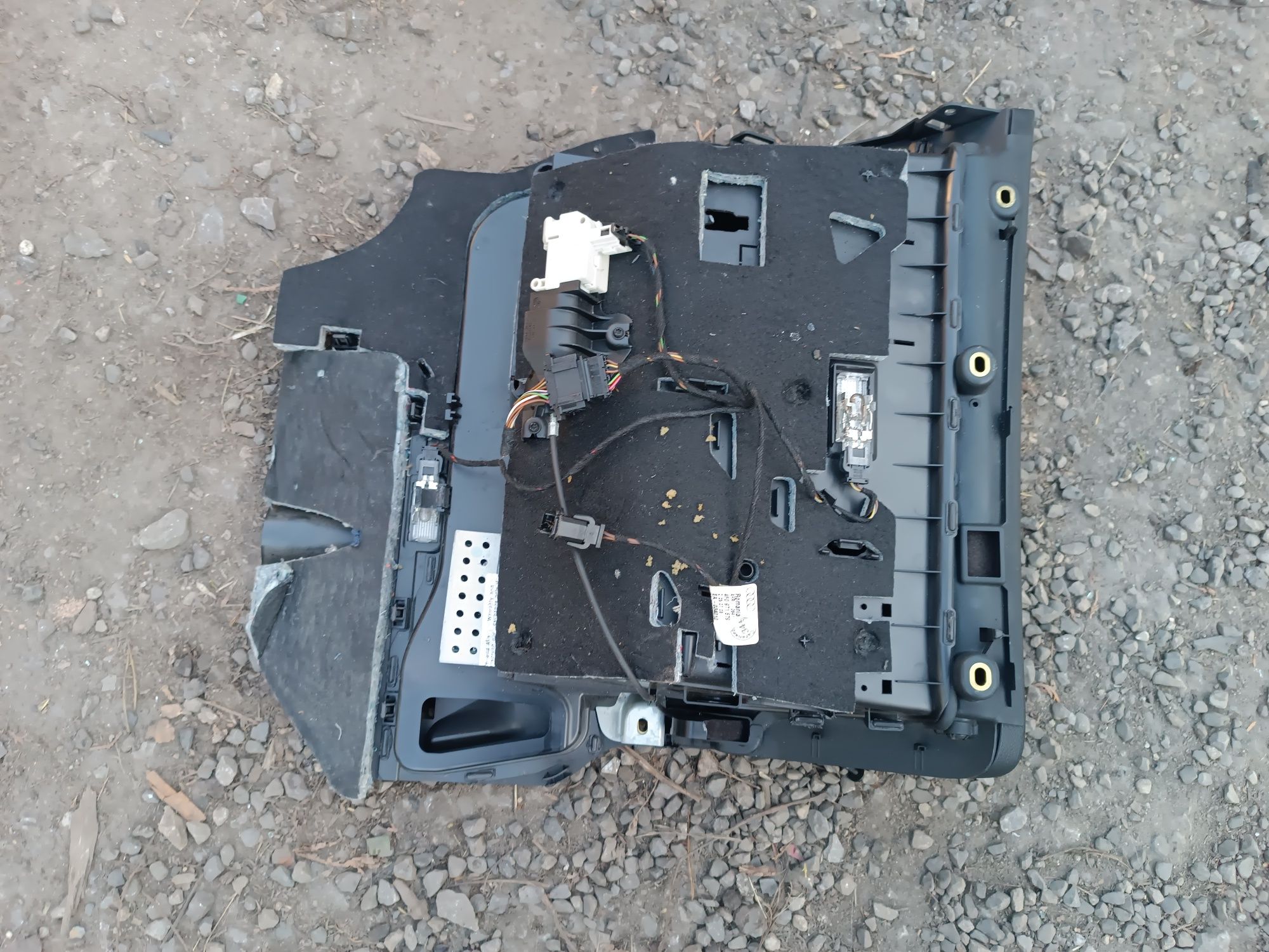 Schowek pasażera audi A6 C6 Europa