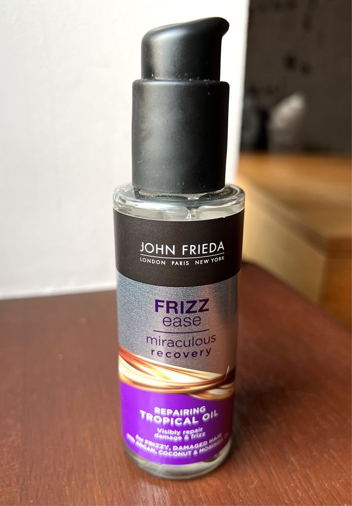 Olejek do włosów John Frieda Frizz Ease