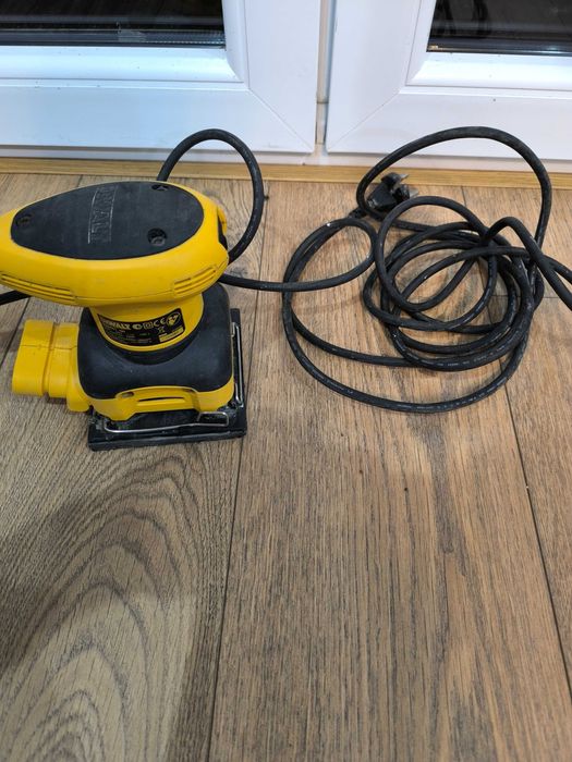 DeWalt d26441 szlifierka oscylacyjna