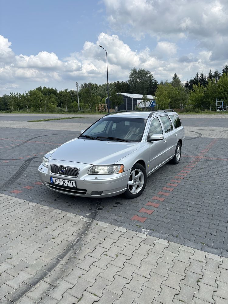 Volvo V70 2.0T 5 cylindrów 2007r
