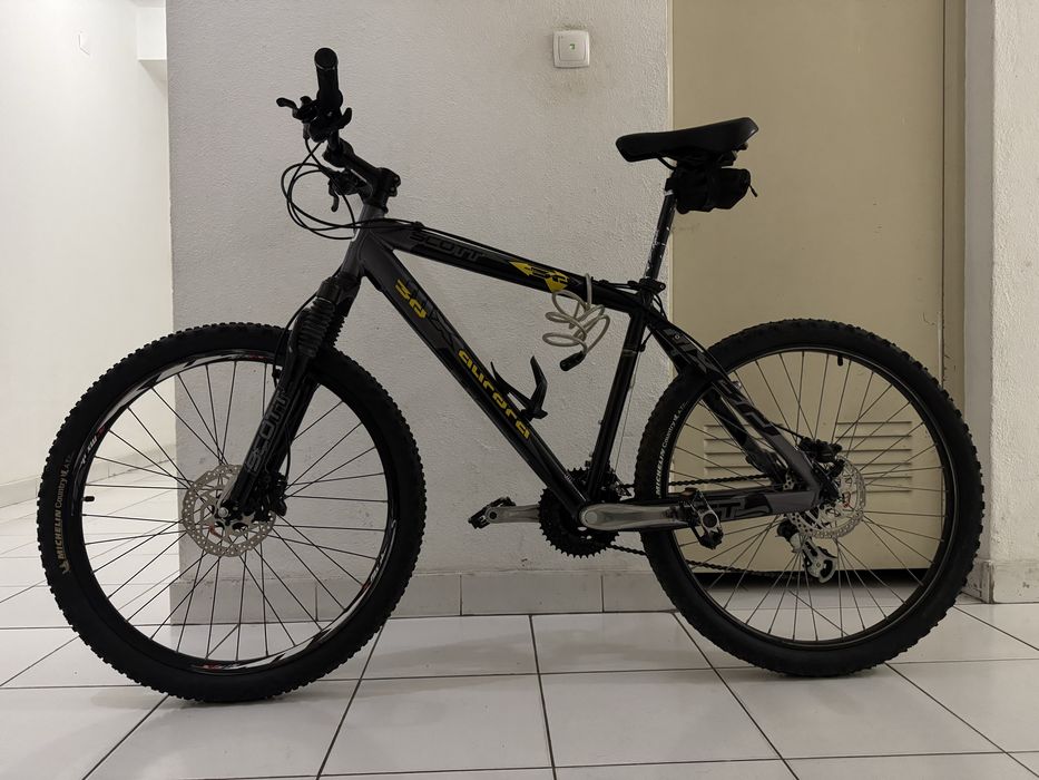 Scott x-country Aurora