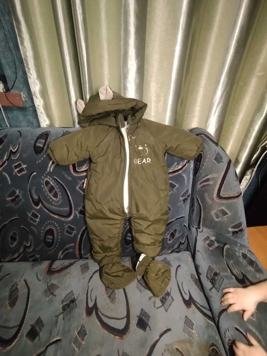 Продам, демісезонний комбінезон теді, колір хакі 74 розмір