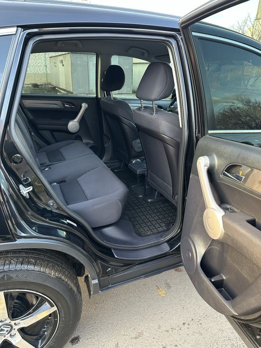 Продам Honda CR-V 2008г.  2.4 Бензин. Автомат. Полный привод.