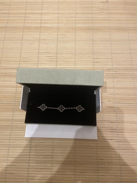 VCA Pulseira Monograma