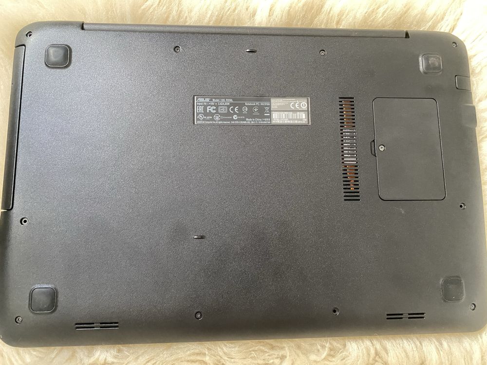Laptop Asus R556L CORE i3