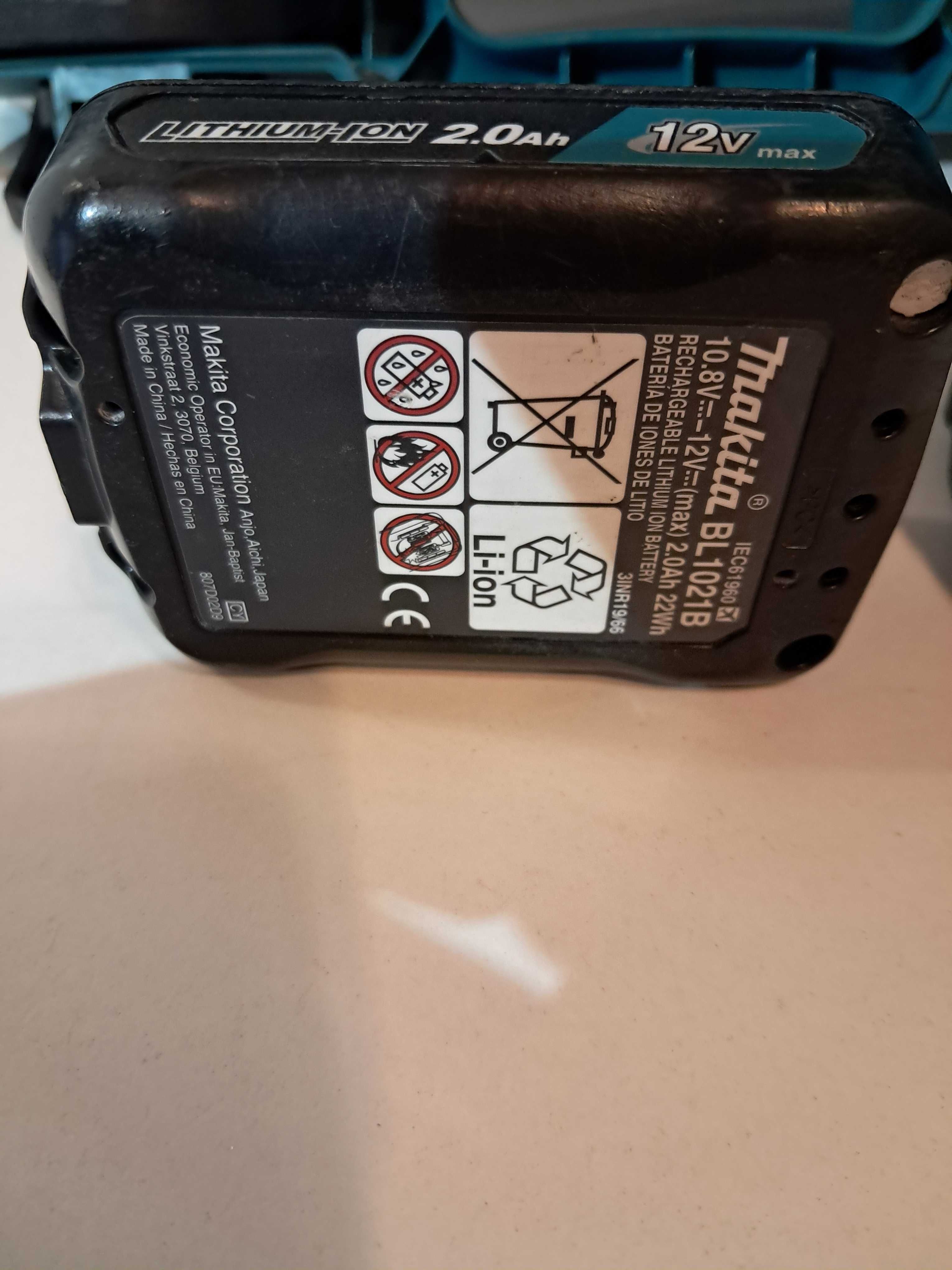 шуруповерт аккумуляторный makita DF333D