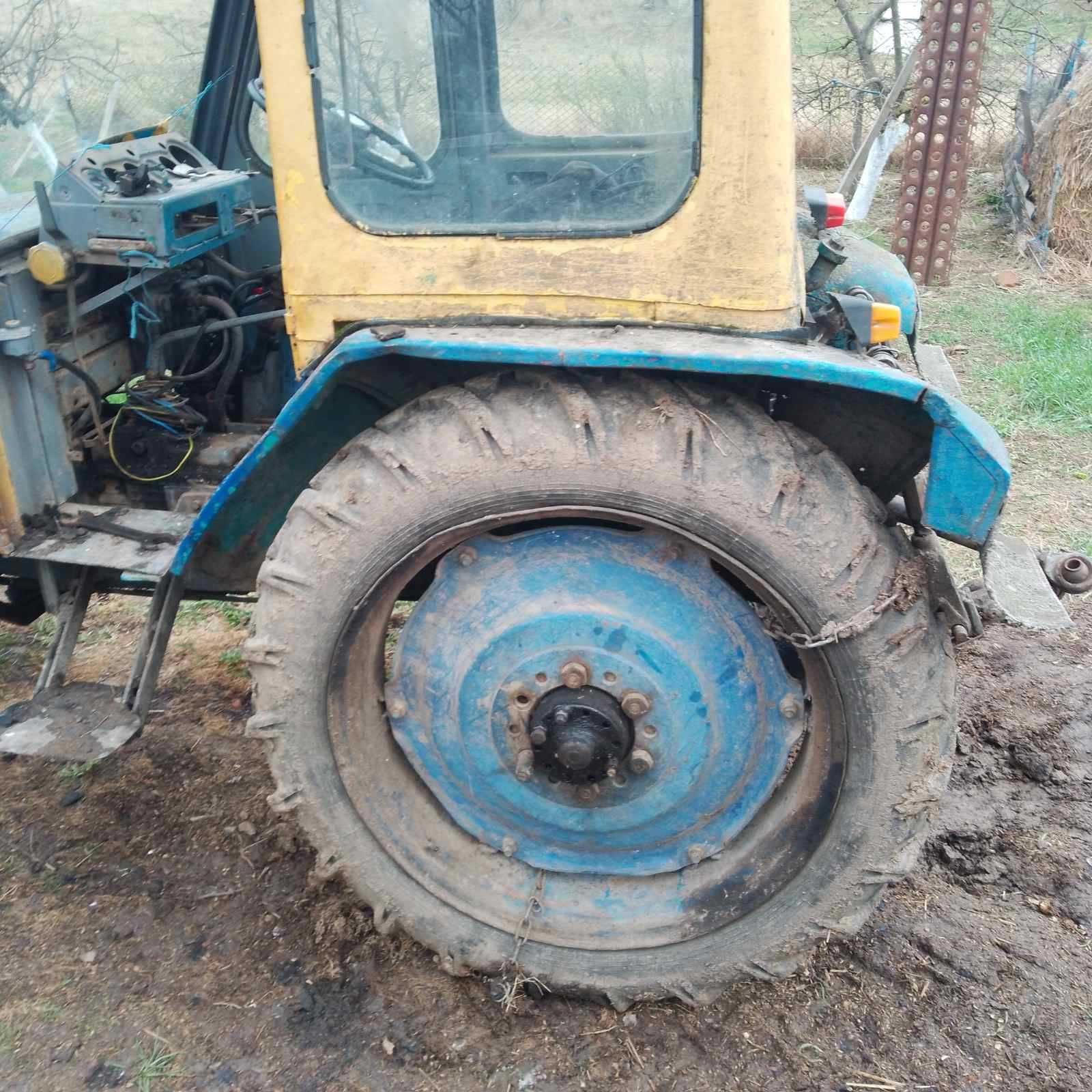 Продаю саморобний трактор.
