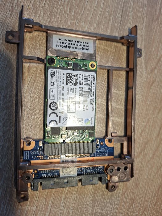 Dysk msata 256gb plus adapter