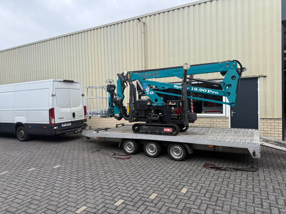 Wynajem podnosnika koszowego zwyżka pajak na gąsienicach