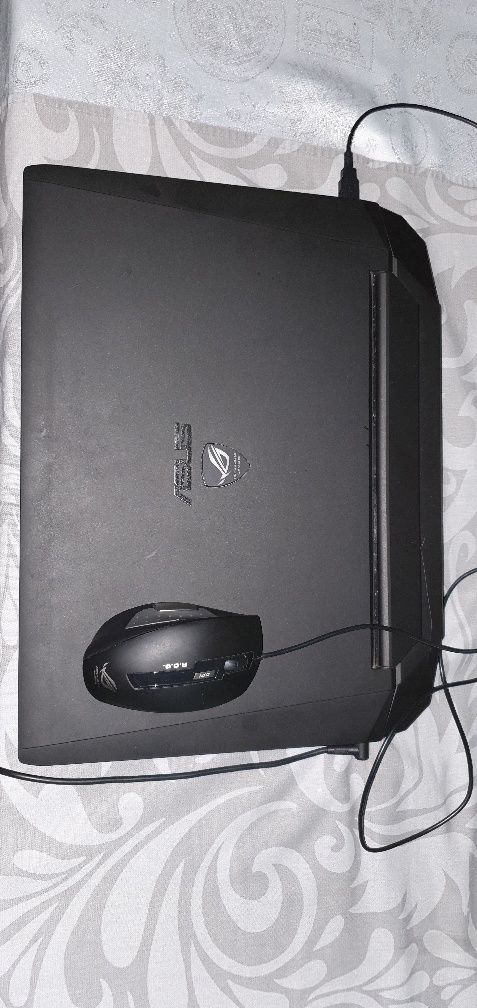 Vendo portátil gaming ASUS ROG