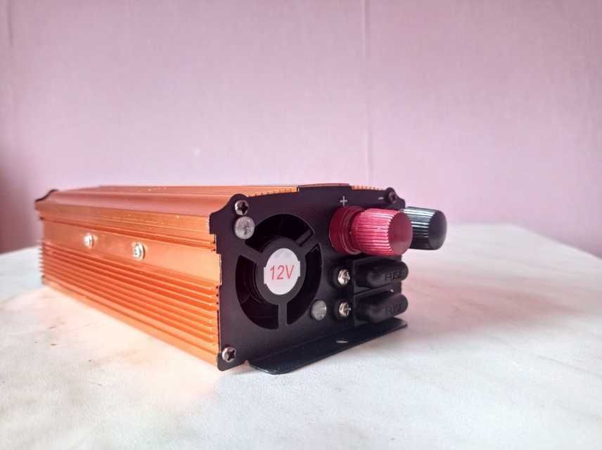 UKC 1000w  преобразователь тока c 12 в - 220 в ac/dc