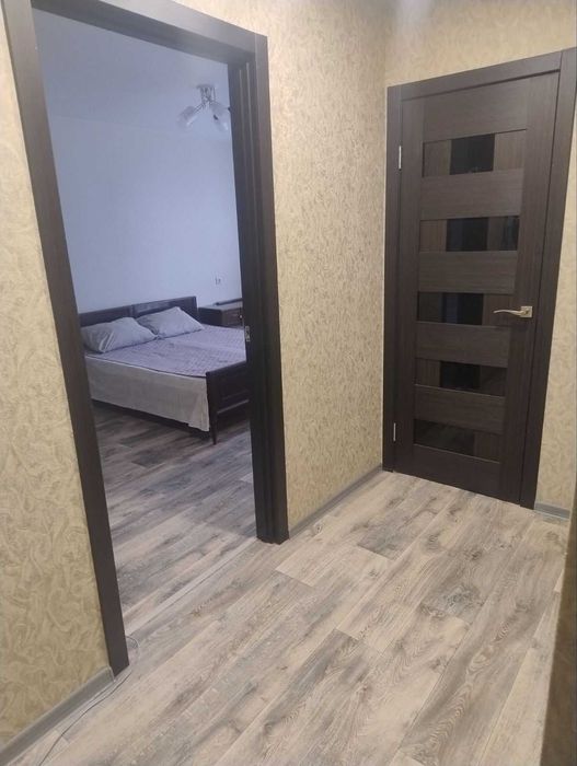 Безкоштовно кожна 11-та доба. Оренда однушки в районі пл. 700-річчя.