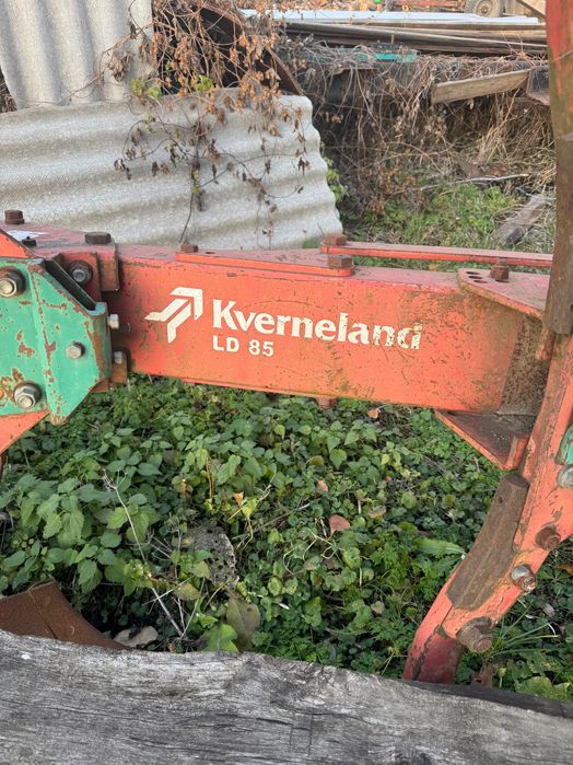 Продам оборотний плуг Kverneland LD 85, 5 корпусів