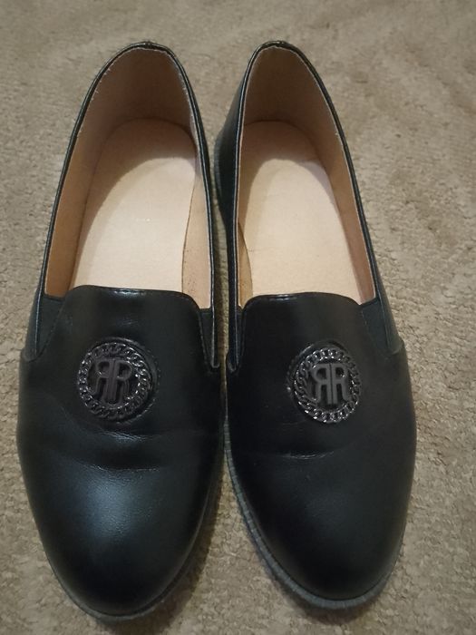 Продам жіночі туфлі