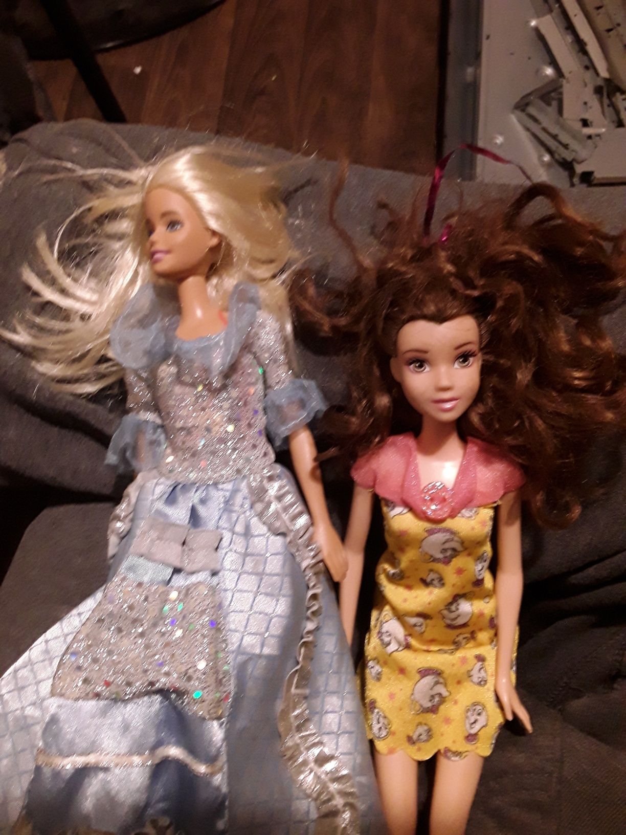 Dwie lalki barbie mattel 2012 i 2015r