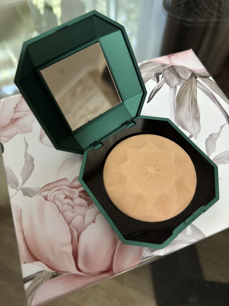 Kiko Milano оригінальний блиск «Подвійний дотик»