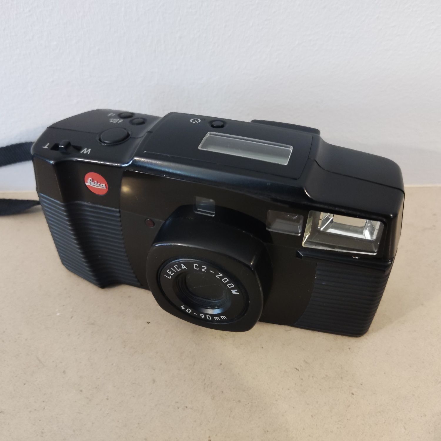 LEICA C2 Zoom (ARRANJO/PEÇAS) - "point and shoot" 35 mm (vintage)